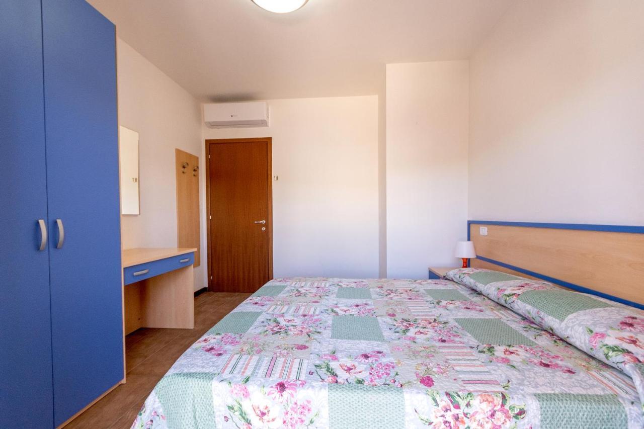 Residence Palazzo Sayonara 托尔托雷托 外观 照片